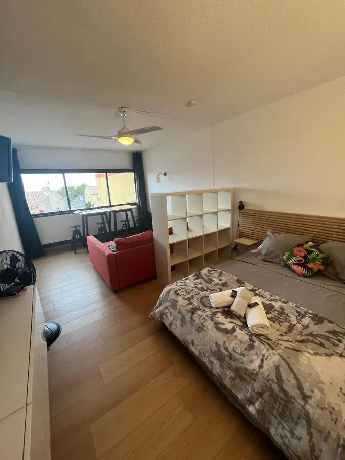 Appartement Confortable, Petite Vue Mer Et Piscine Κασί