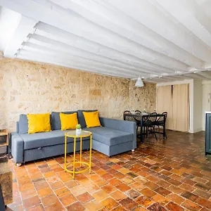 https://appartement-au-coeur-de-le-saint-louis.fr-paris.fr